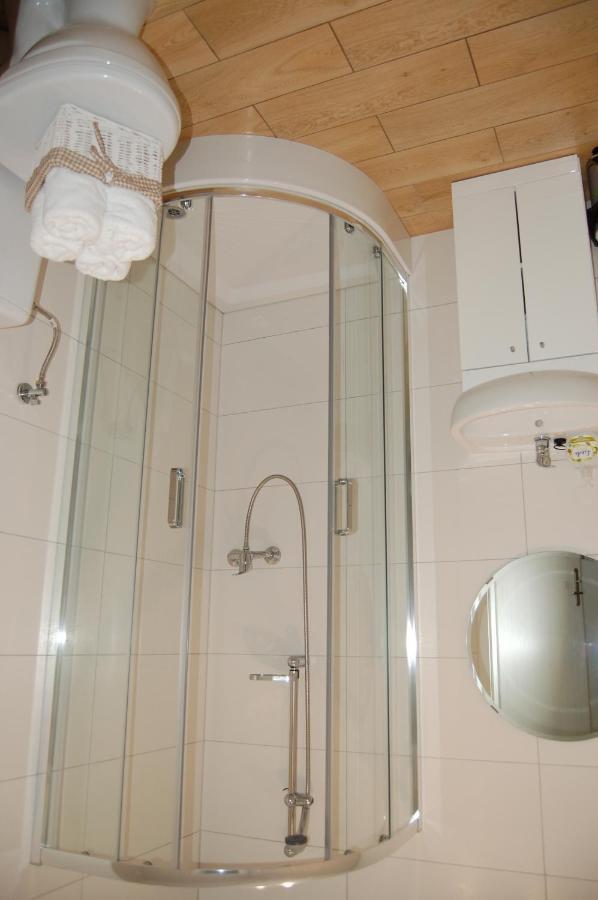 Dom Nad Morzem Sosenka Appartement Mielenko Buitenkant foto