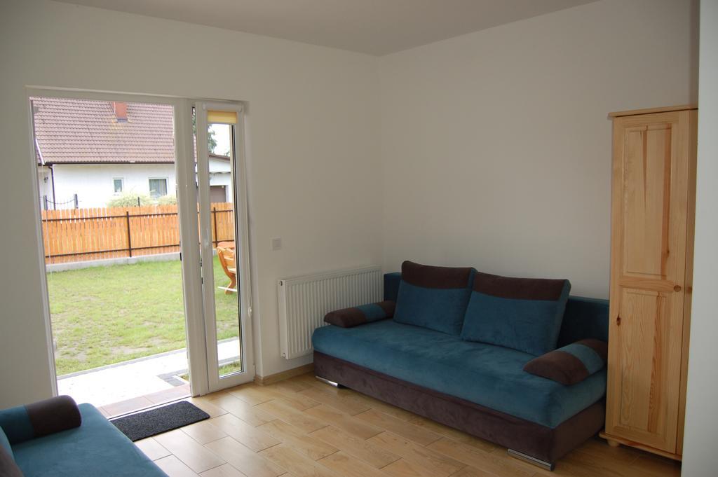 Dom Nad Morzem Sosenka Appartement Mielenko Buitenkant foto